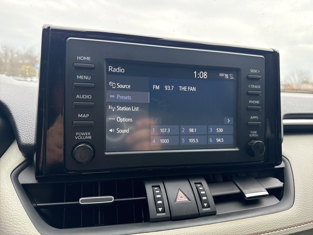 Used 2019 Toyota RAV4 XLE Premium image 26