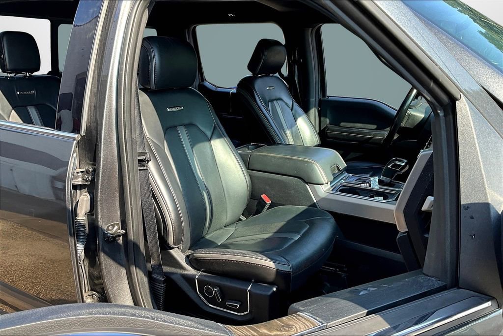 Used 2018 Ford F150 Platinum w/ Technology Package image 28