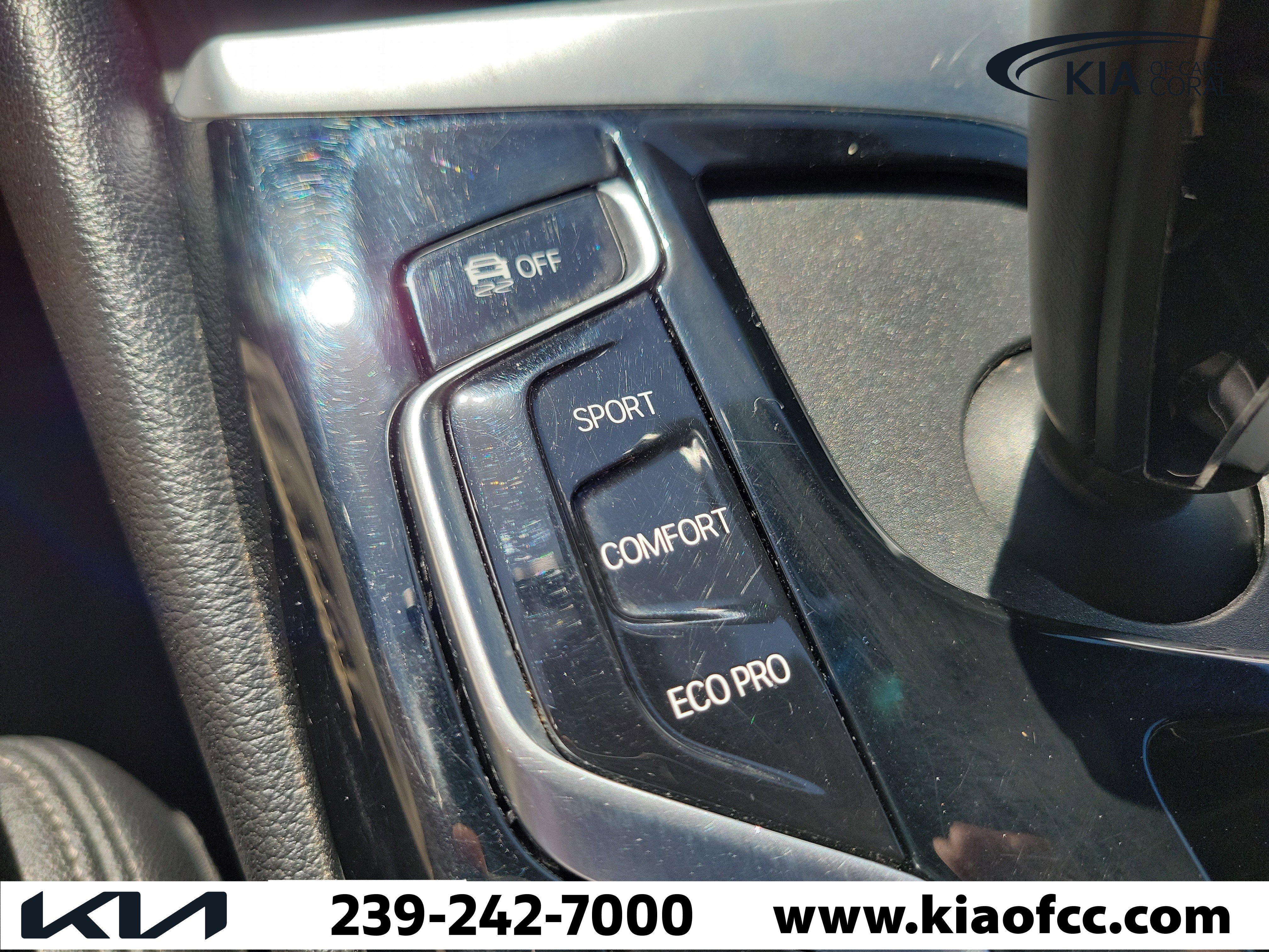 Used 2022 BMW 530i xDrive w/ Premium Package image 30