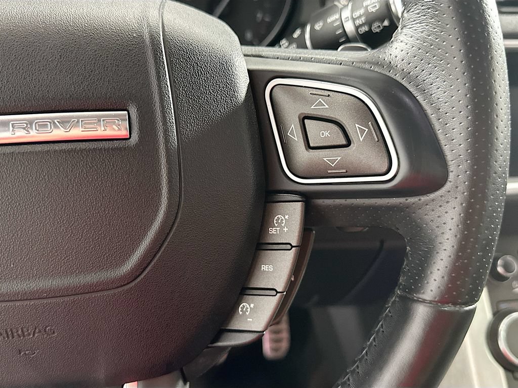 Used 2018 Land Rover Range Rover Evoque HSE Dynamic AWD/4WD image 36