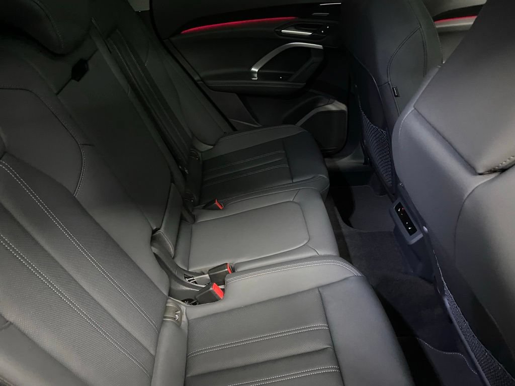 New 2026 Audi Q5 Prestige AWD/4WD image 6