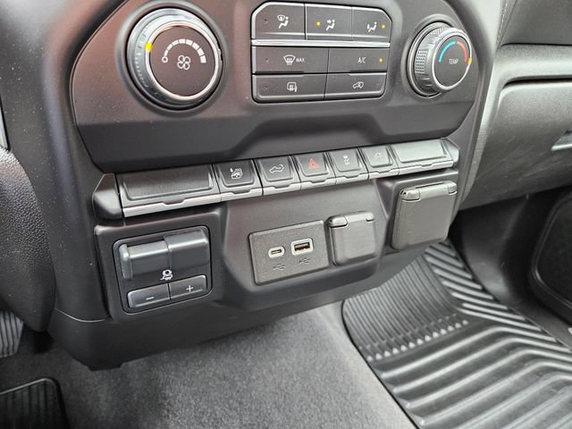 Used 2020 Chevrolet Silverado 3500 LT AWD/4WD image 32