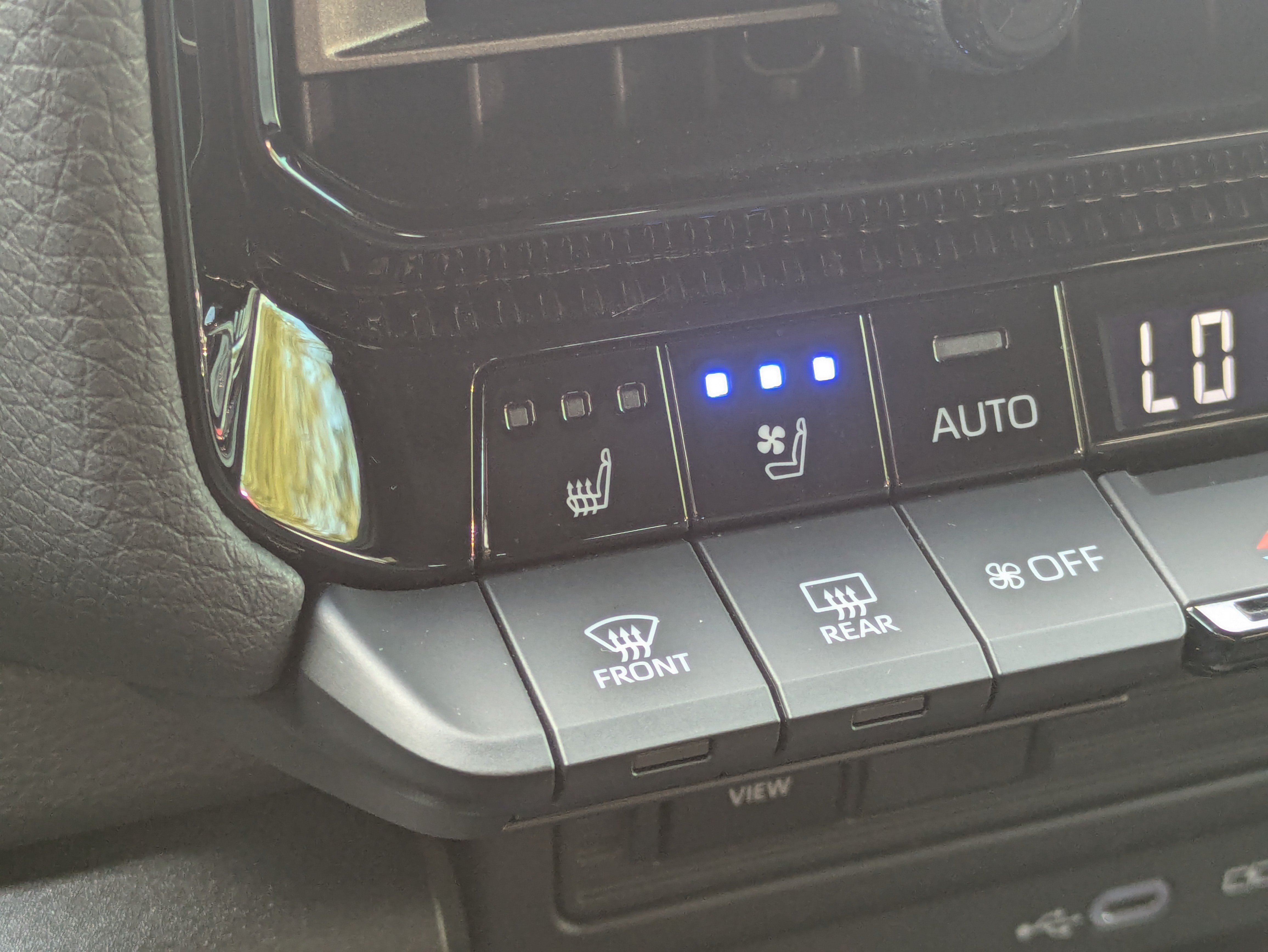 Used 2025 Toyota Land Cruiser AWD/4WD image 23