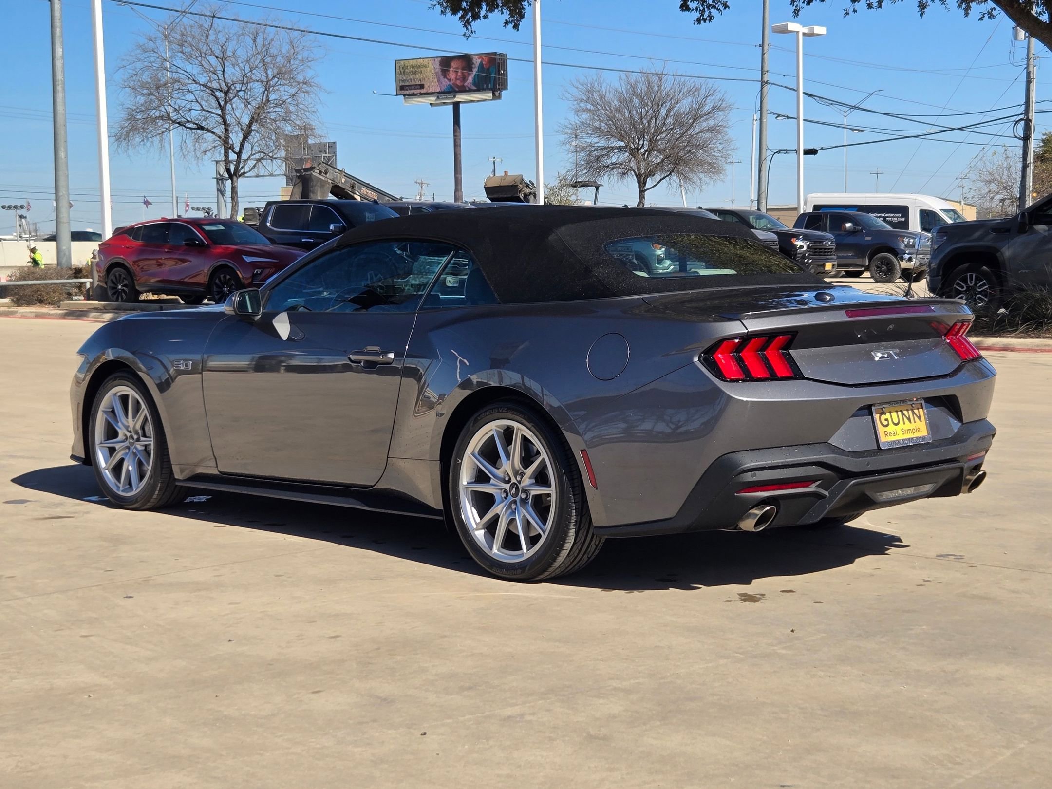 Used 2024 Ford Mustang GT Premium image 8