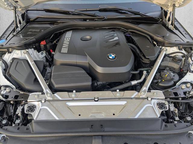 Used 2025 BMW 430i Coupe w/ M Sport Package image 23