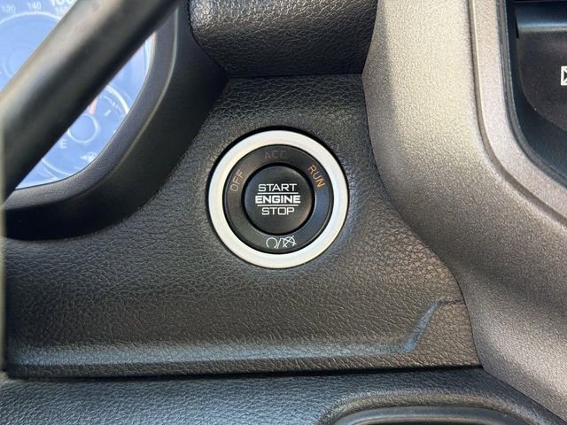 Used 2022 RAM 5500 Tradesman RWD image 14