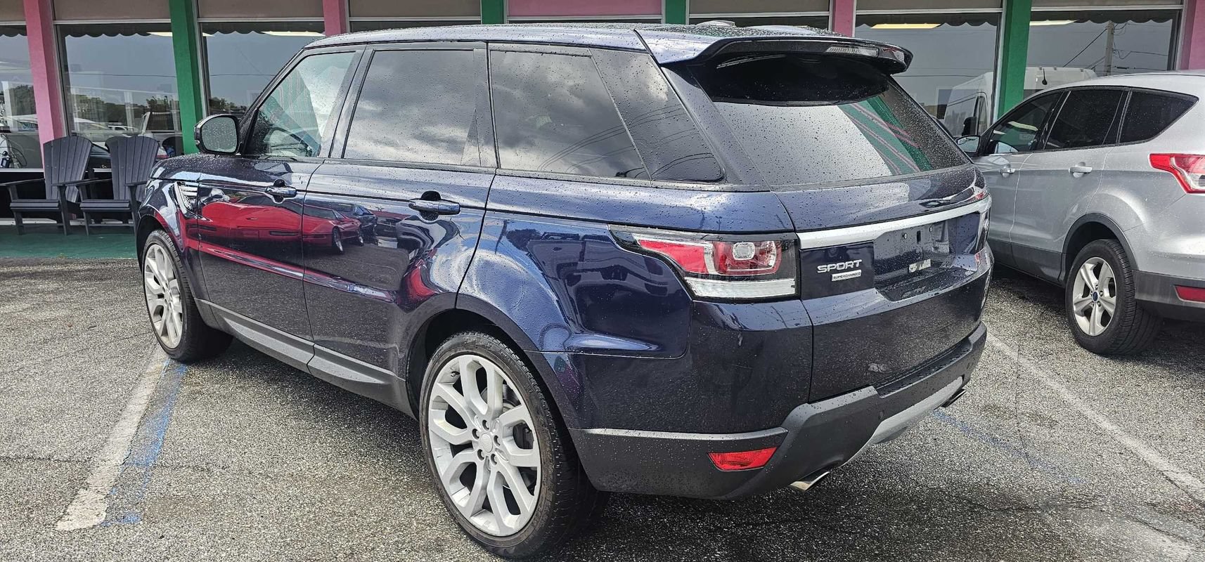 Used 2014 Land Rover Range Rover Sport Supercharged AWD/4WD image 3