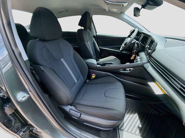New 2026 Hyundai Elantra SE FWD image 27