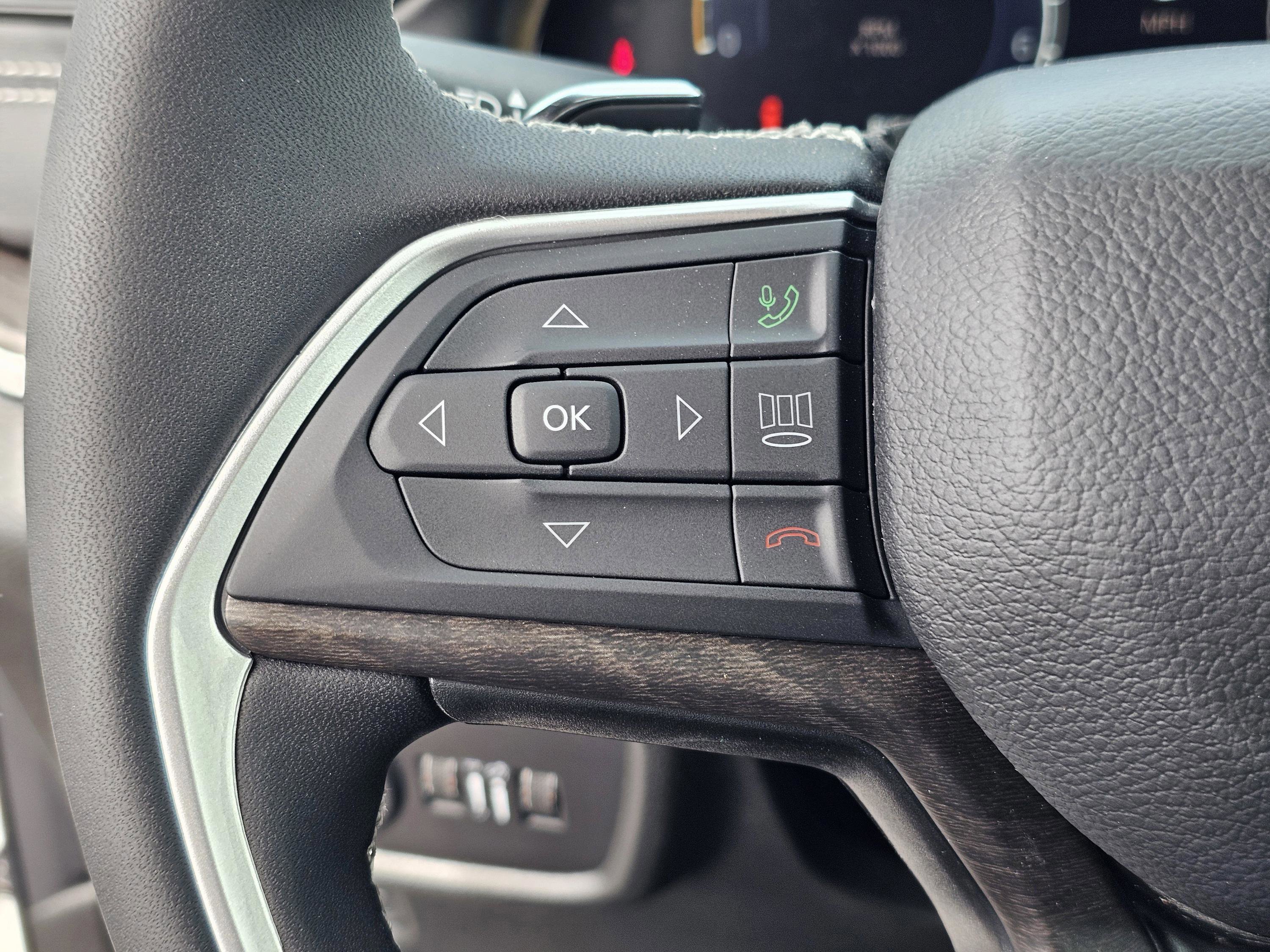 New 2026 Jeep Grand Cherokee Limited RWD image 21