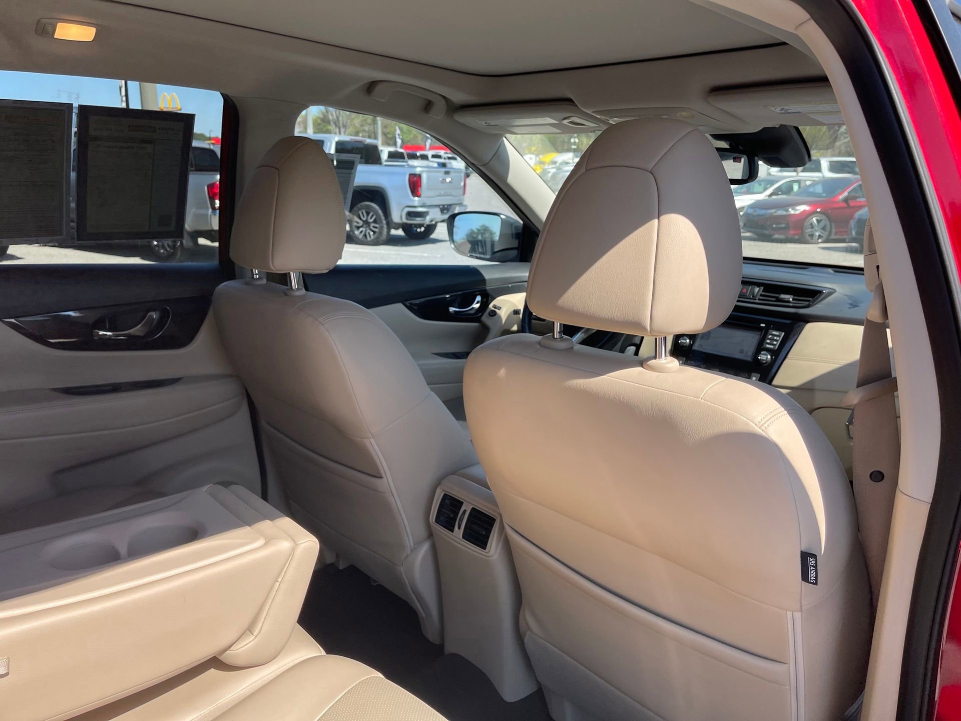 Used 2017 Nissan Rogue SL w/ SL Premium Package FWD image 26