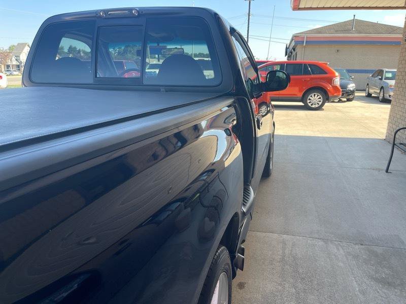 Used 2002 Ford F150 Lightning RWD image 20