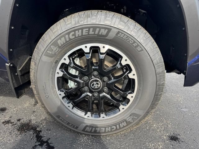 New 2026 Toyota Tundra SR5 AWD/4WD image 9