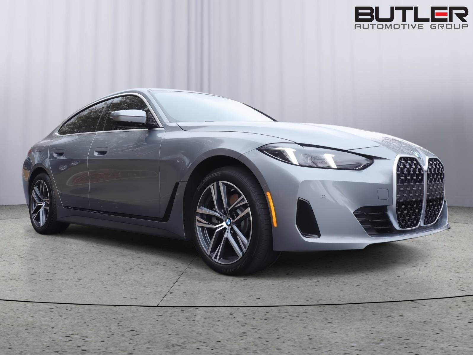 Certified 2025 BMW 430i w/ Premium Package image 9