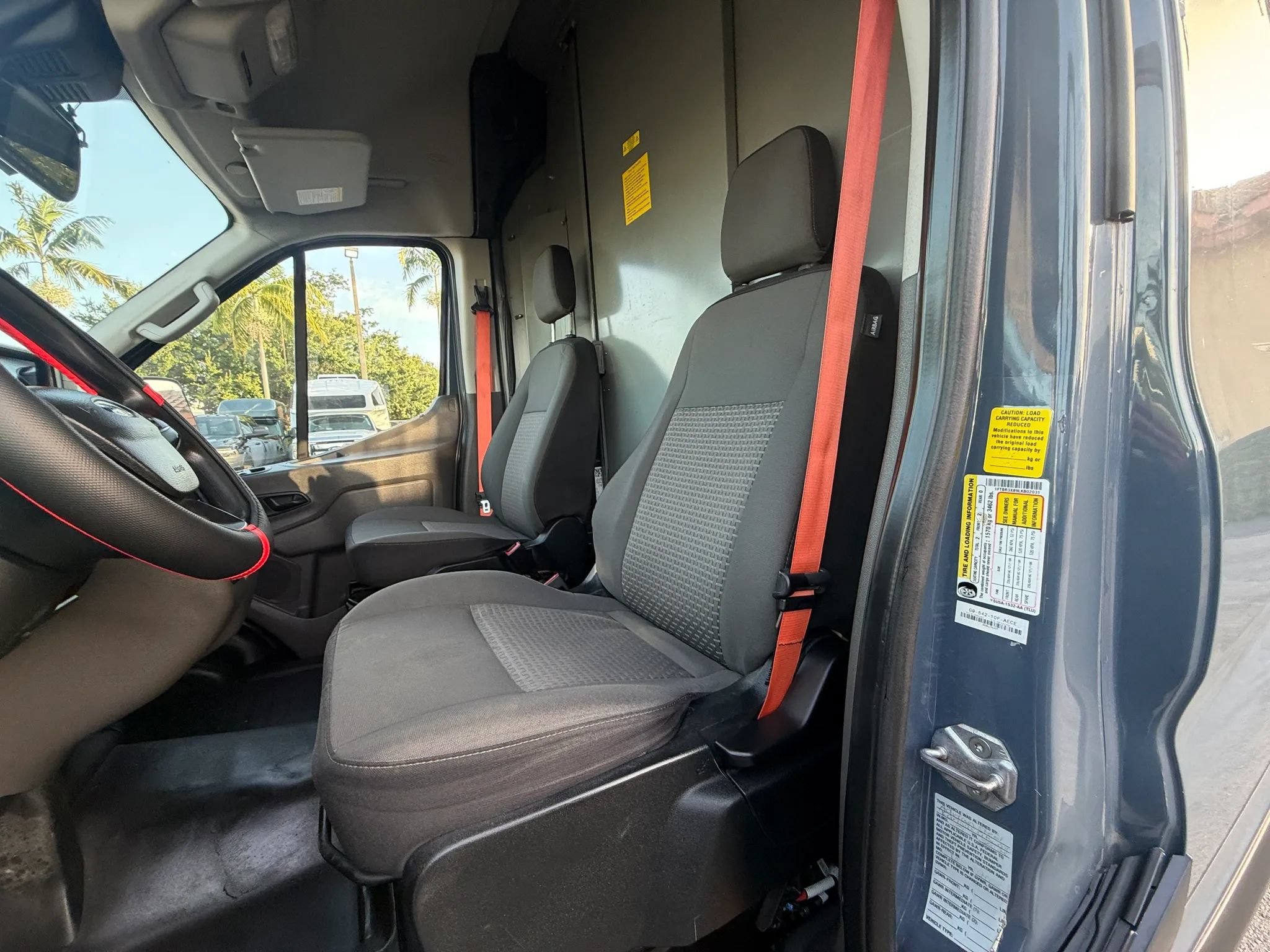 Used 2020 Ford Transit 250 148 High Roof Extended RWD image 15