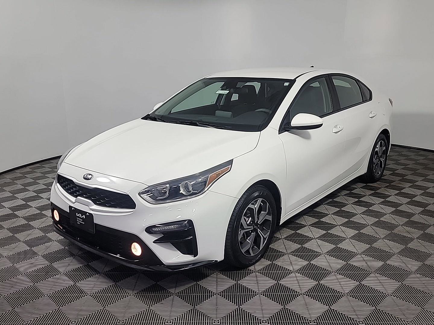 Used 2021 Kia Forte LXS image 12
