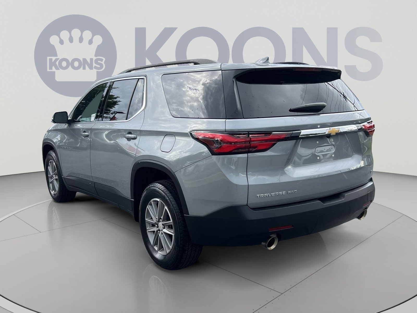 Used 2023 Chevrolet Traverse LT AWD/4WD image 4