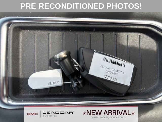 Used 2024 GMC Yukon XL Denali w/ Denali Reserve Package AWD/4WD image 33