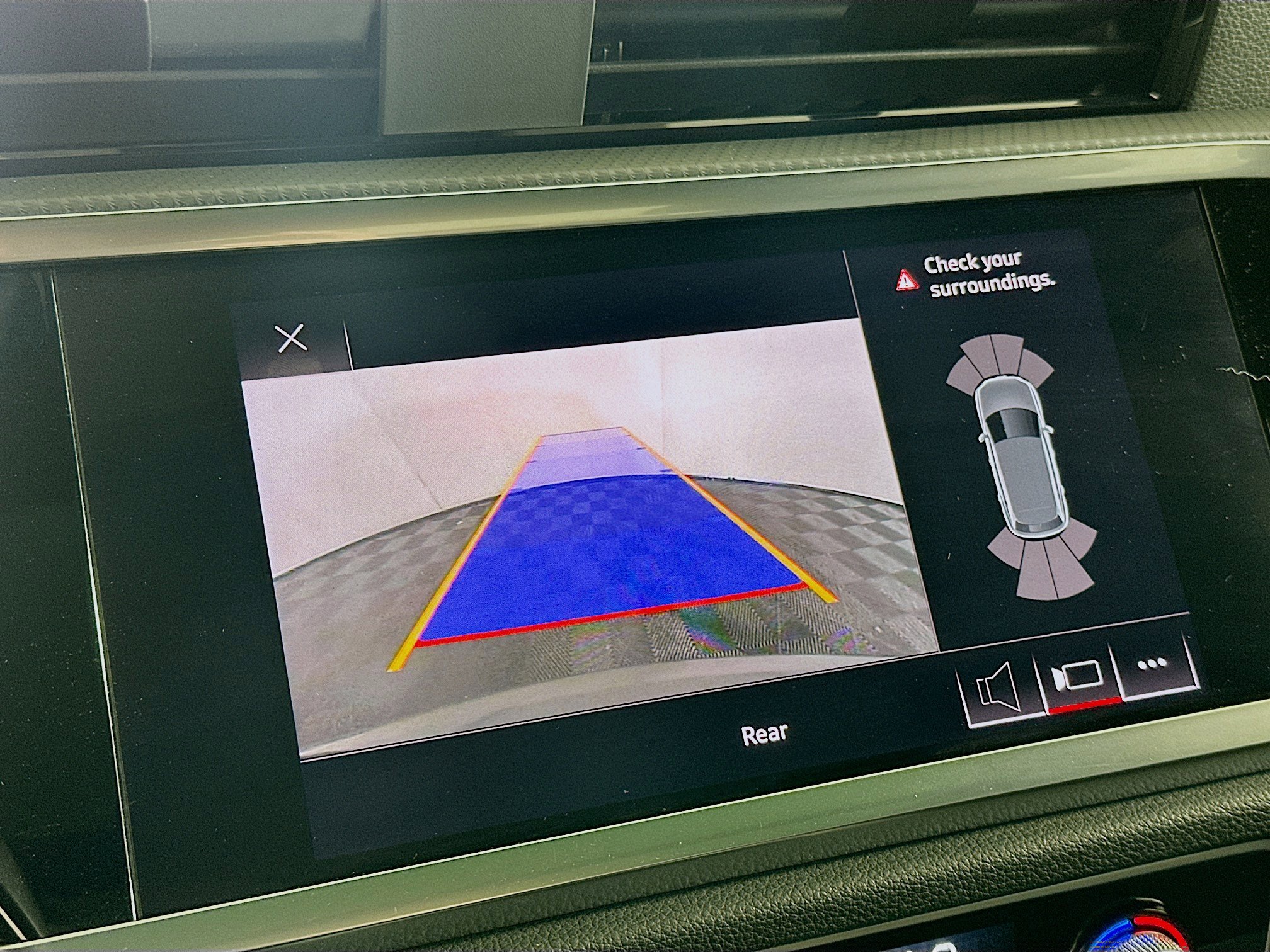 Used 2021 Audi Q3 2.0T Premium w/ Convenience Package image 22