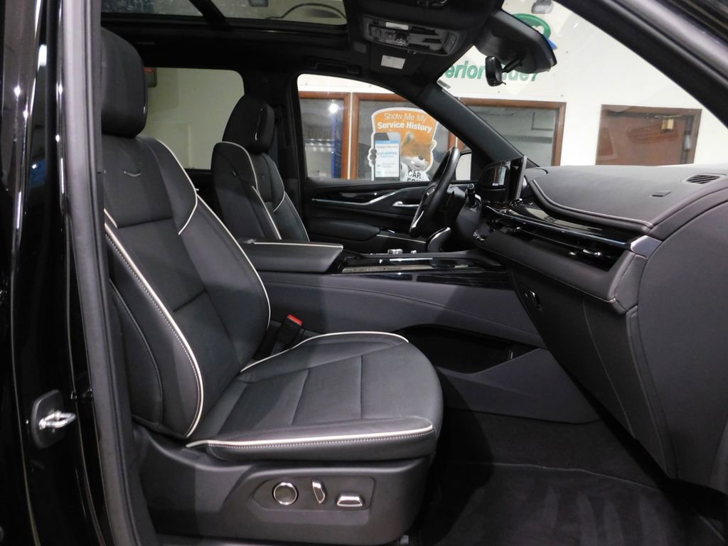 Used 2024 Cadillac Escalade ESV Sport w/ Touring Package AWD/4WD image 60