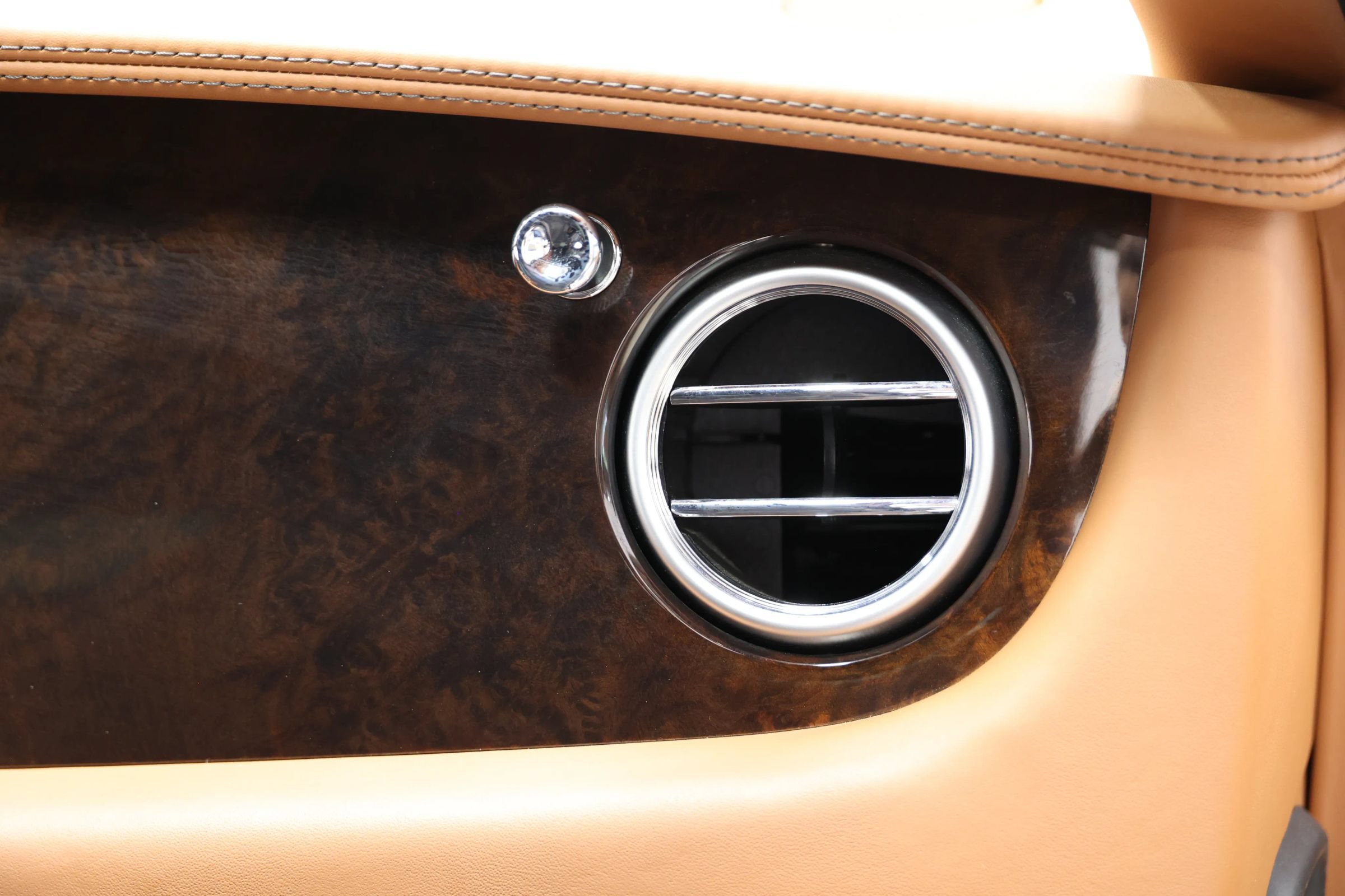 Used 2016 Bentley Continental GT V8 S AWD/4WD image 92