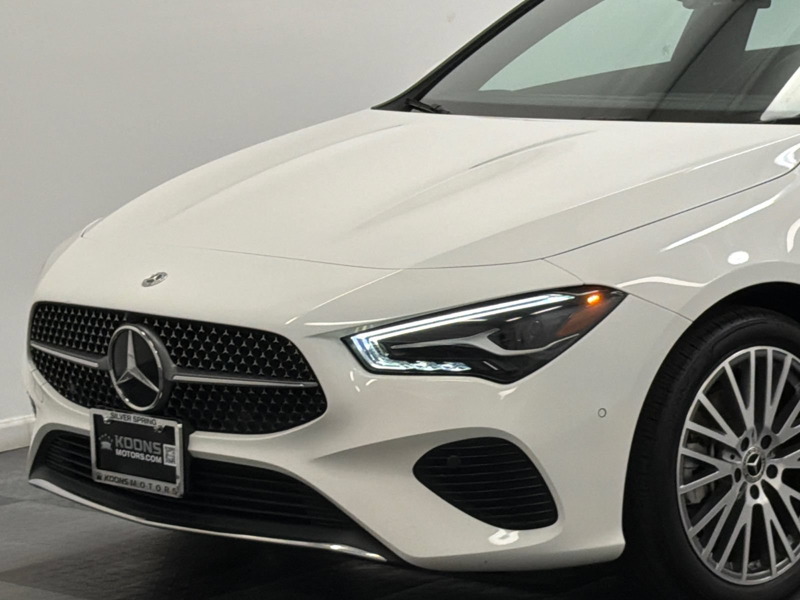 Used 2025 Mercedes-Benz CLA 250 image 2