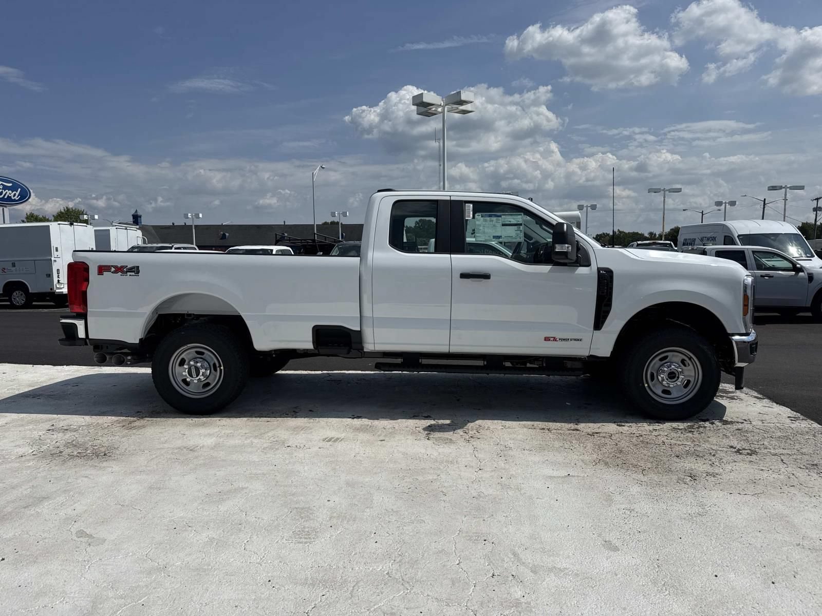 New 2027 Ford F350 XL w/ FX4 Off-Road Package AWD/4WD image 2