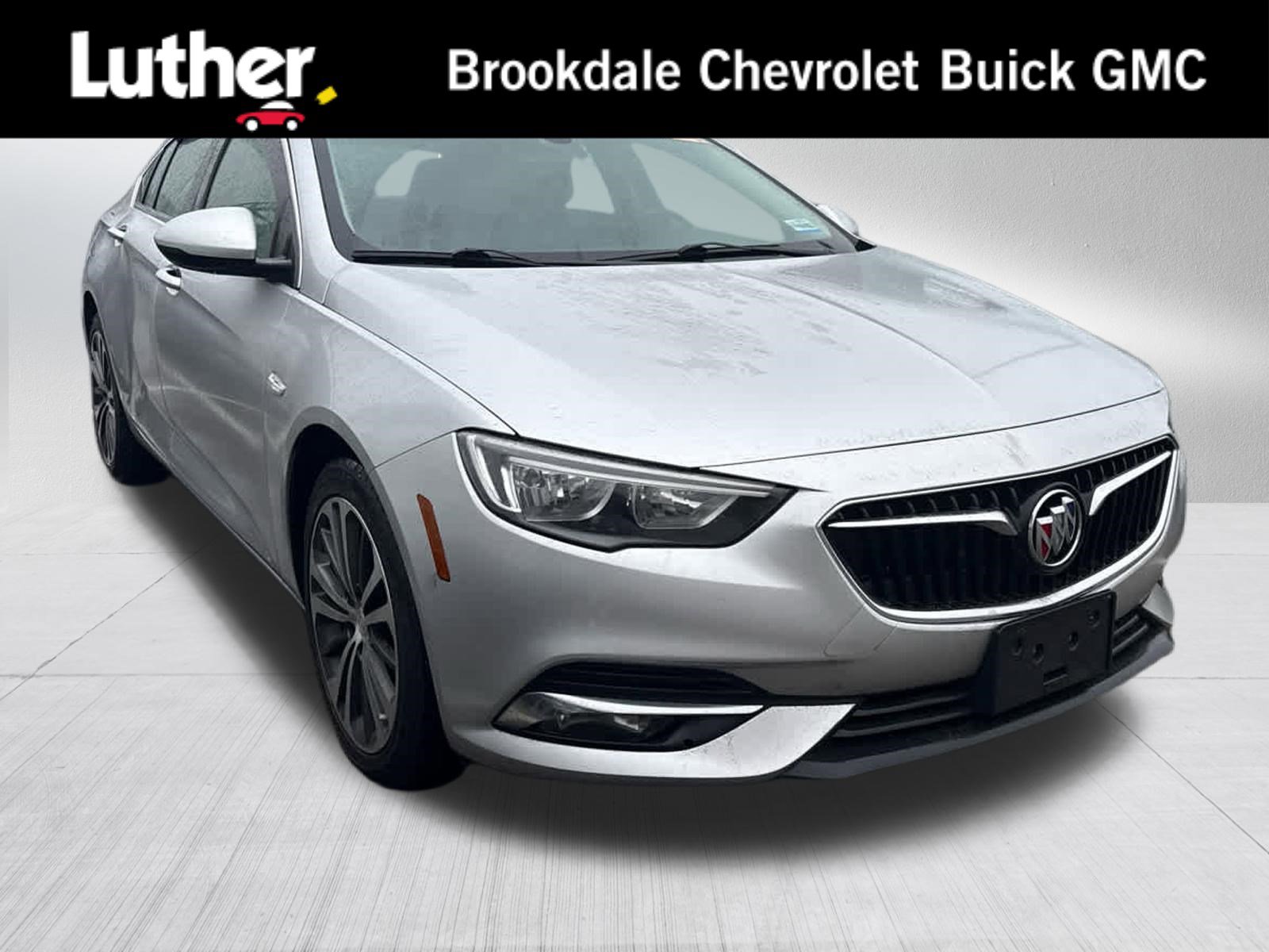 Used 2018 Buick Regal Essence