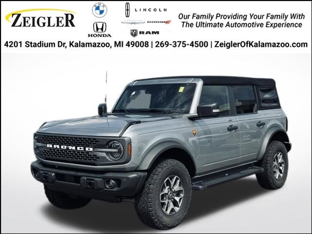 Used 2023 Ford Bronco Badlands AWD/4WD video 1