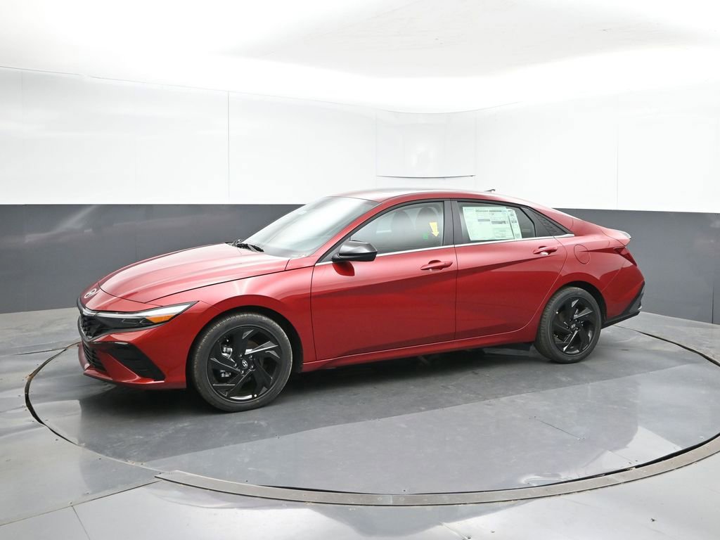 New 2026 Hyundai Elantra SEL Sport image 2