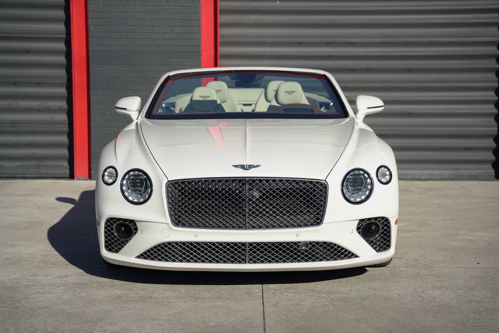 Used 2020 Bentley Continental GT image 4
