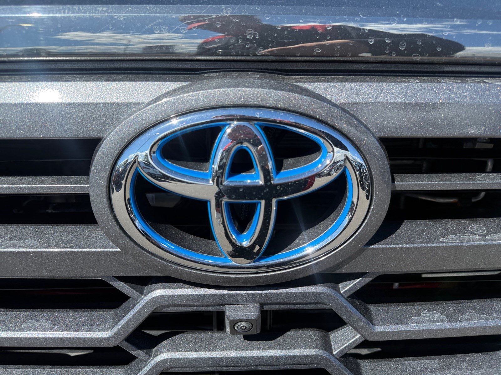 Used 2024 Toyota Tundra Platinum w/ TRD Off-Road Package AWD/4WD image 22
