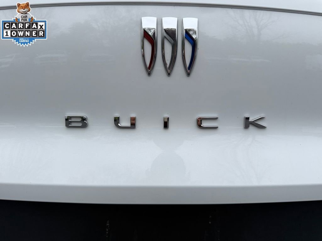 Used 2025 Buick Envista Preferred FWD image 17
