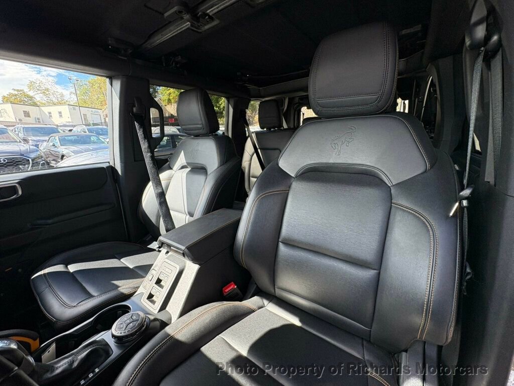 Used 2024 Ford Bronco Badlands image 17