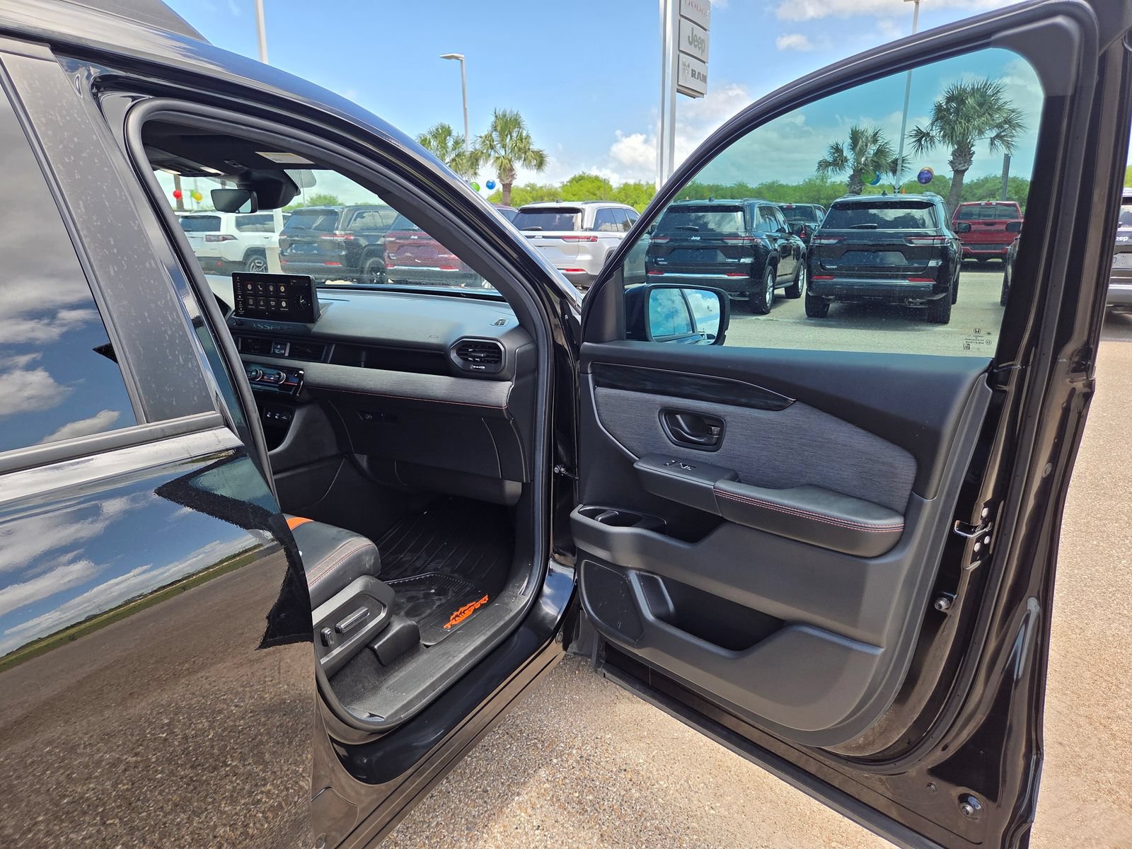 Used 2026 Honda Passport TrailSport image 19