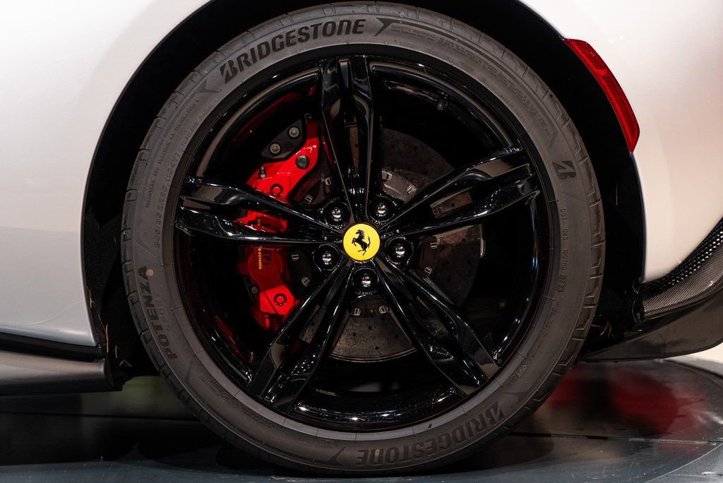 Used 2023 Ferrari 296 GTS image 20
