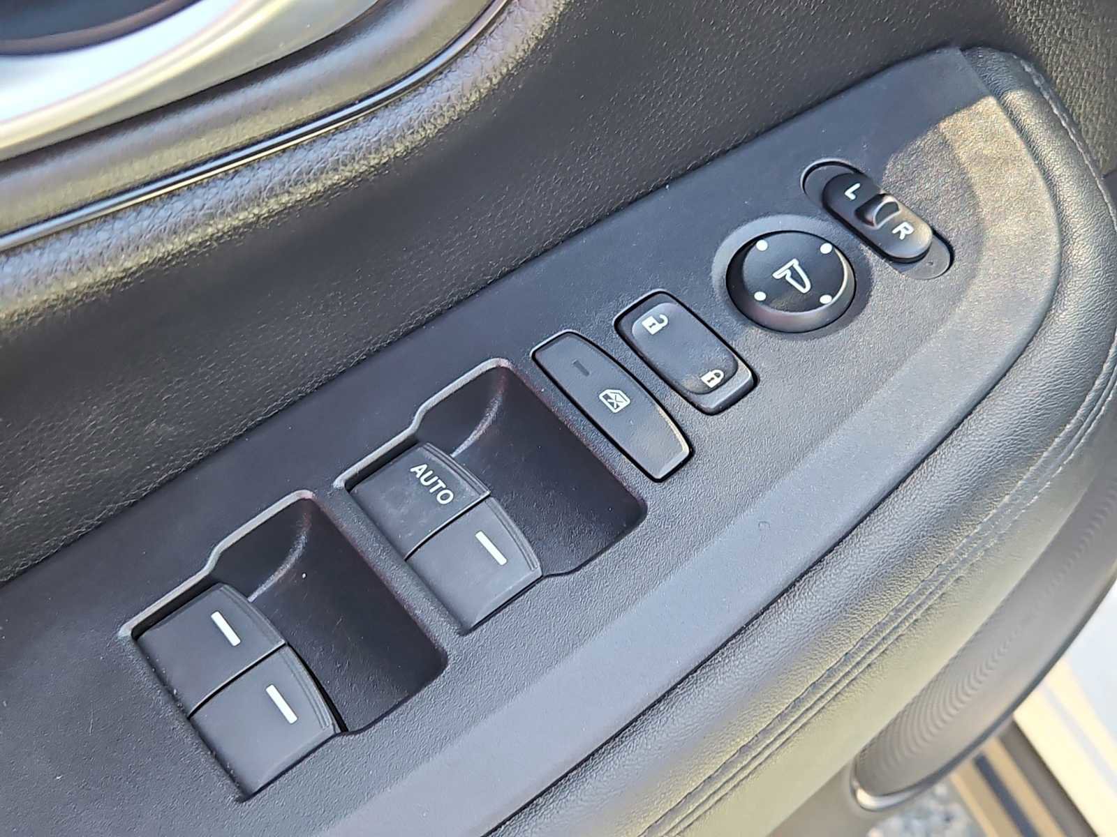 Certified 2023 Honda HR-V LX image 21