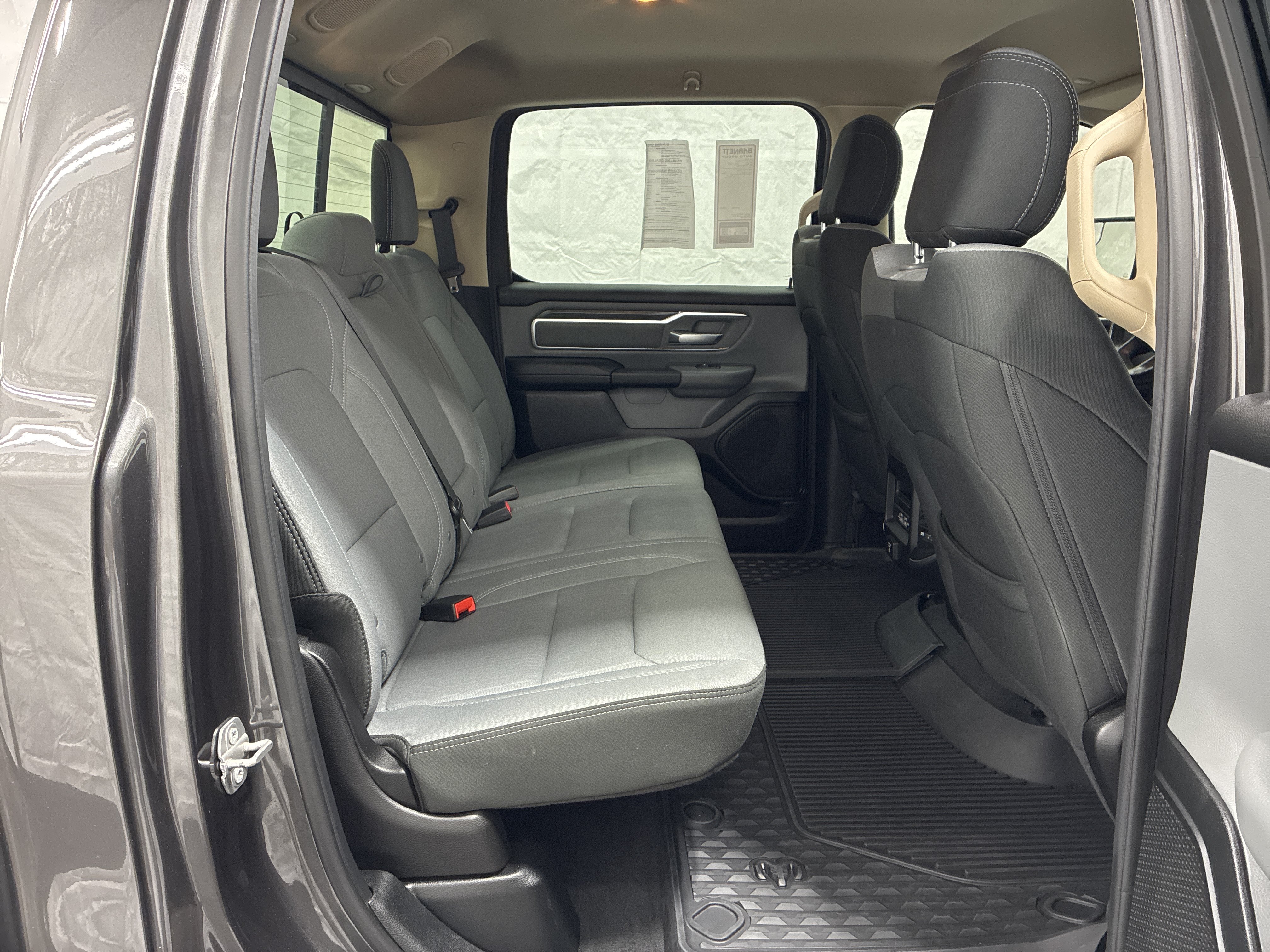 Used 2019 RAM 1500 Big Horn AWD/4WD image 10