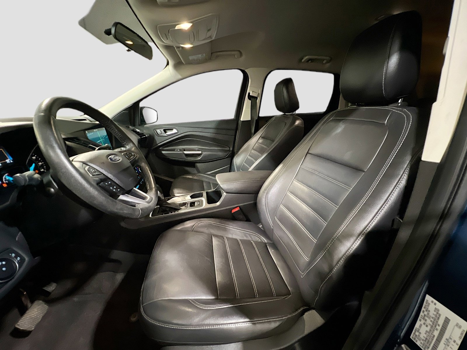 Used 2018 Ford Escape SEL image 15