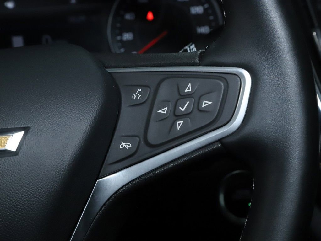 Used 2023 Chevrolet Equinox Premier image 24