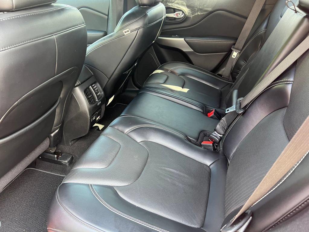 Used 2021 Jeep Cherokee Latitude Lux 80th Anniv w/ Quick Order Package 26U 80TH AWD/4WD image 13