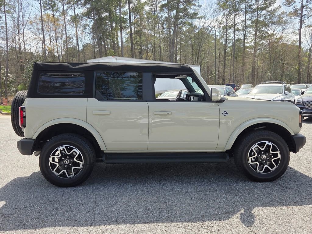 Used 2025 Ford Bronco Outer Banks image 13