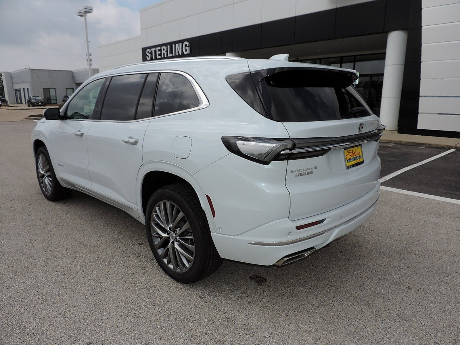 New 2026 Buick Enclave Avenir w/ Super Cruise Package FWD image 7