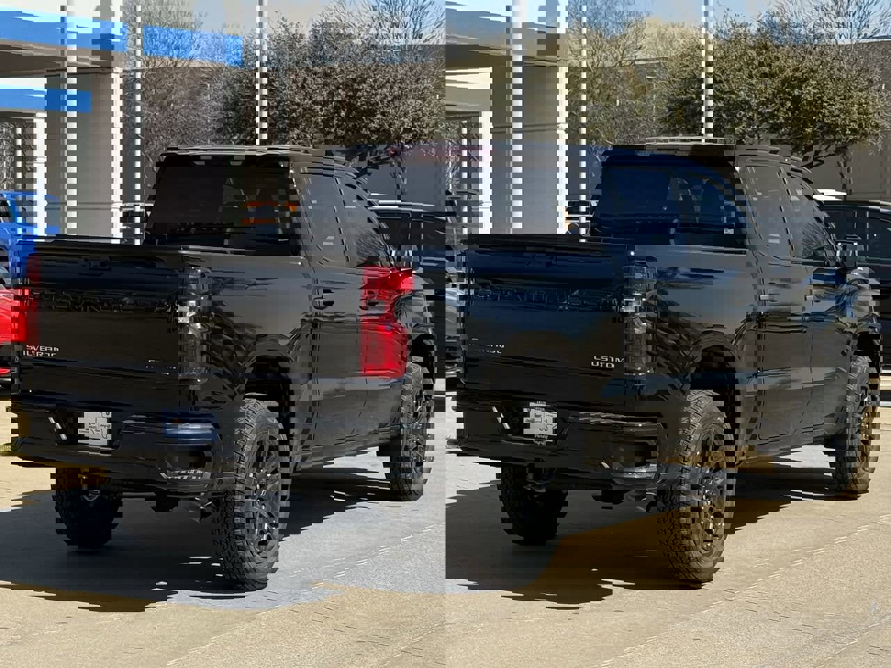 New 2026 Chevrolet Silverado 1500 Custom image 4