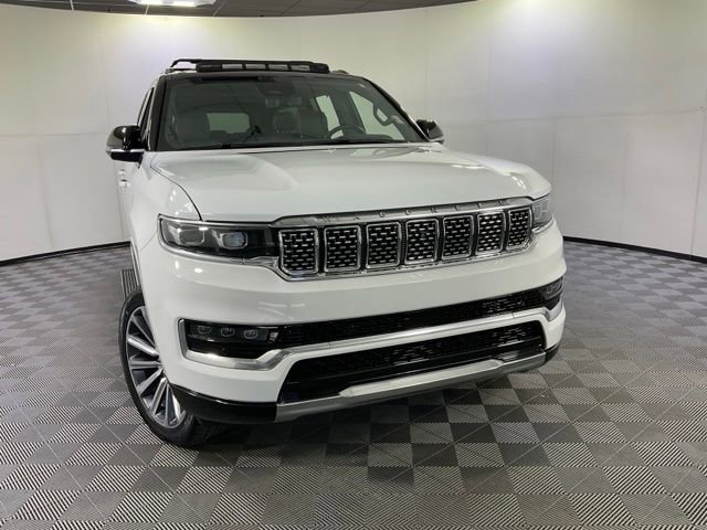 Used 2023 Jeep Grand Wagoneer L Series II w/ Convenience Group III image 8
