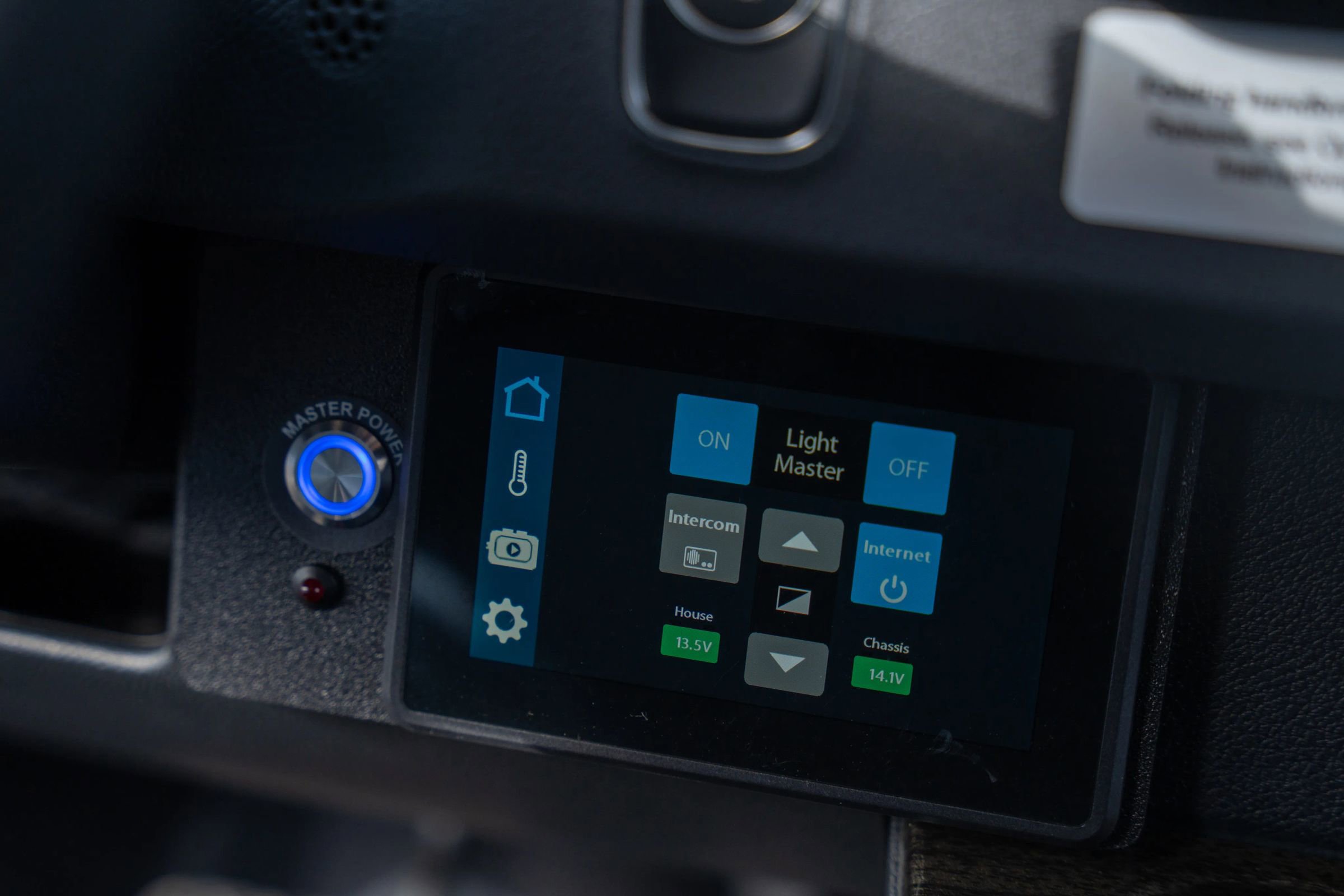 Used 2024 Mercedes-Benz Sprinter 3500 image 17