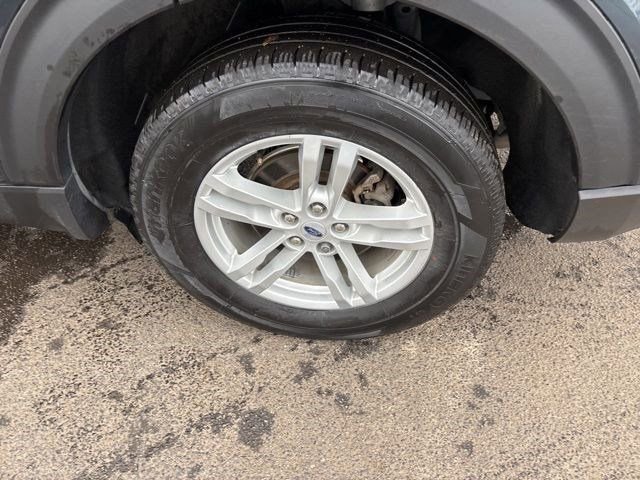 Used 2022 Ford Explorer XLT image 47