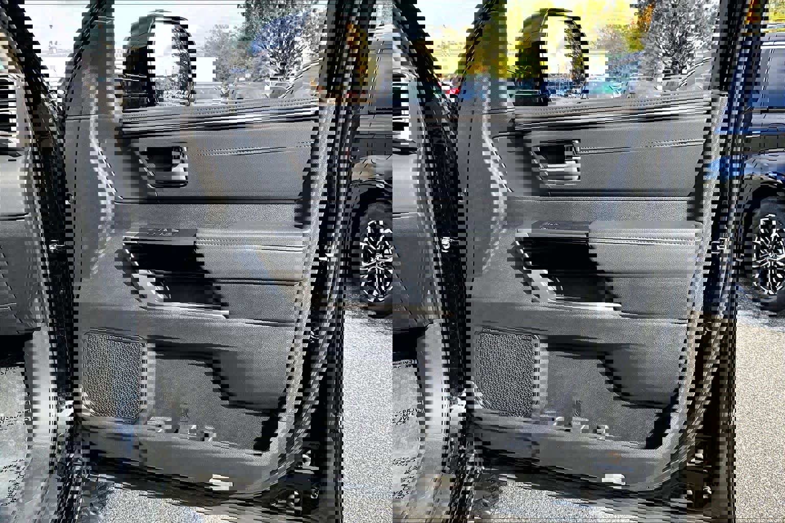 Used 2023 Toyota Tundra Limited w/ TRD Off-Road Package image 21