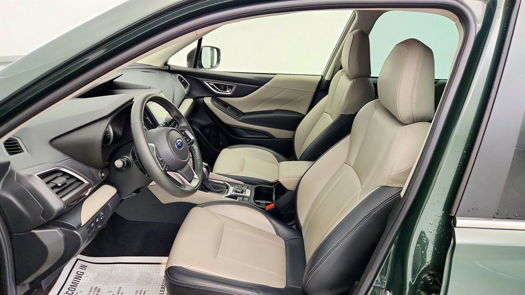 Used 2023 Subaru Forester Limited AWD/4WD image 17