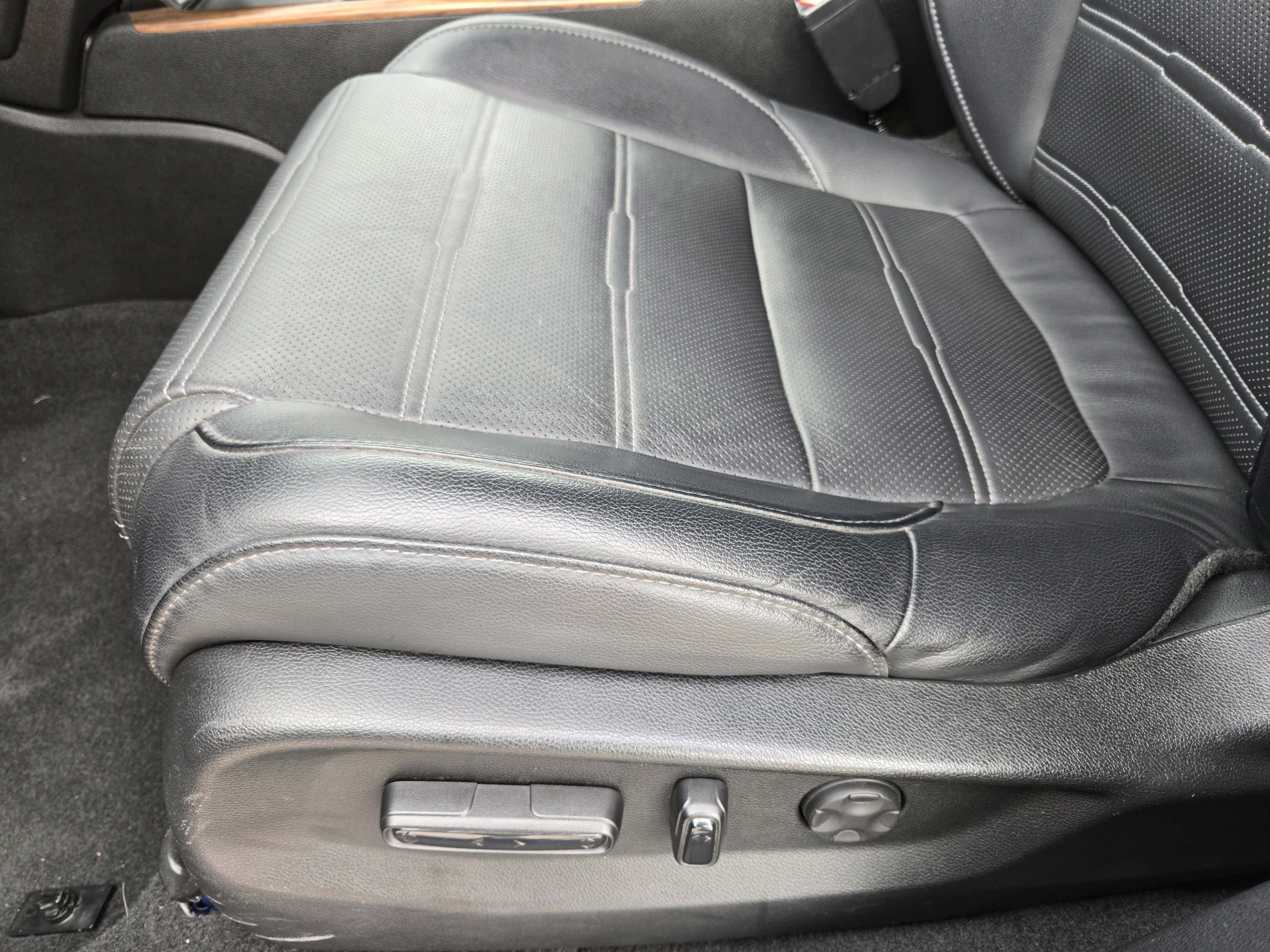 Used 2021 Honda CR-V Touring image 21