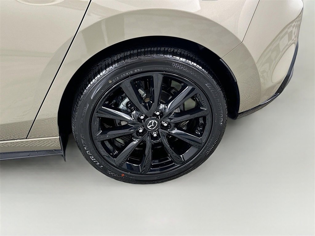 New 2025 MAZDA MAZDA3 Carbon image 24